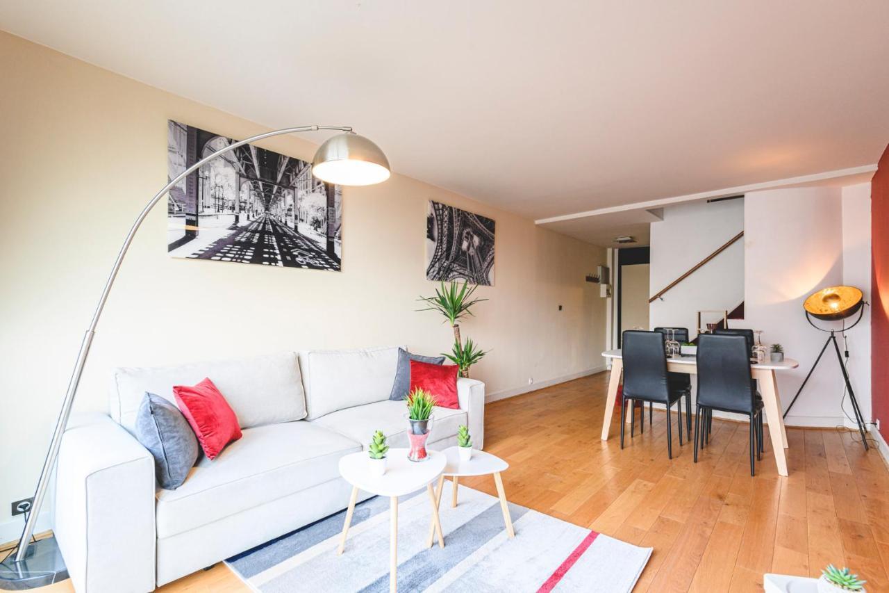Appartement spacieux avec vue Cathédrale Reims Exterior foto